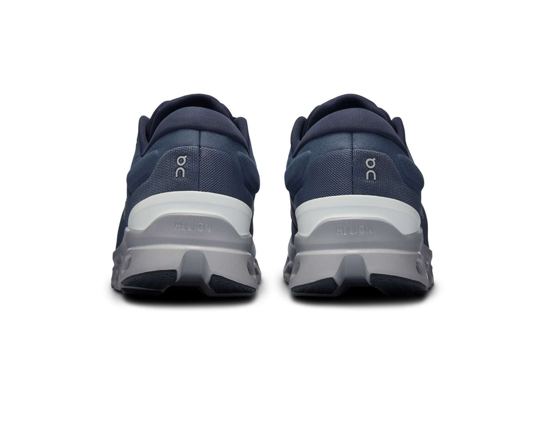On Cloudstratus 3 Mens Running Shoes