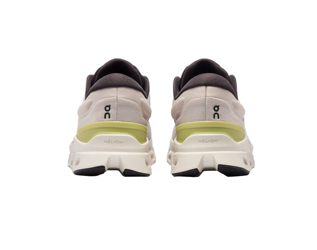 On Cloudstratus 3 Mens Running Shoes